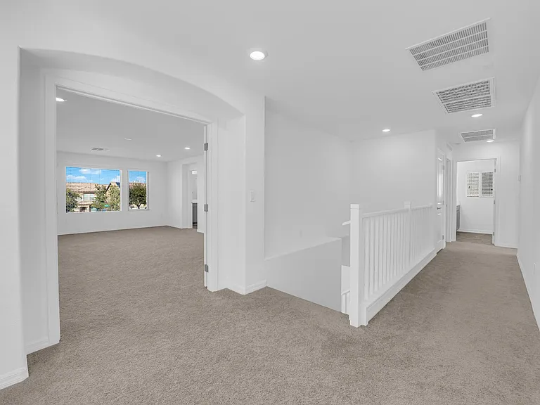 650 Steep Canyon Ave — Photo 40