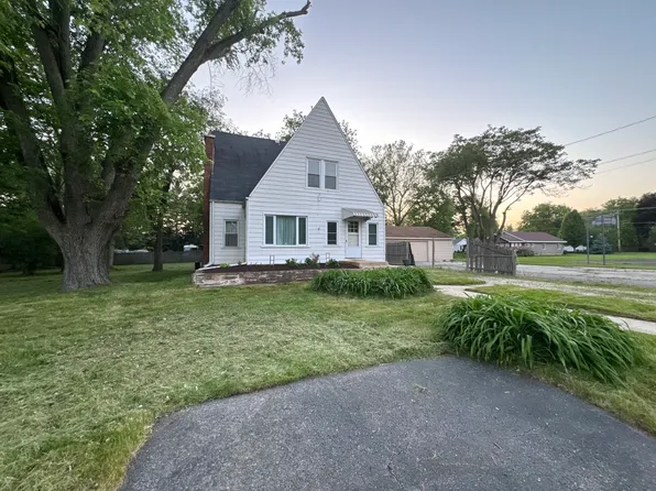 3S550 Warren Ave, Warrenville, IL 60555