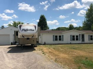 6203 Swan Creek Rd, Saginaw, MI 48609