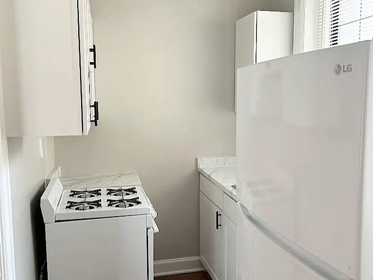 1715 P St NW — Photo 57