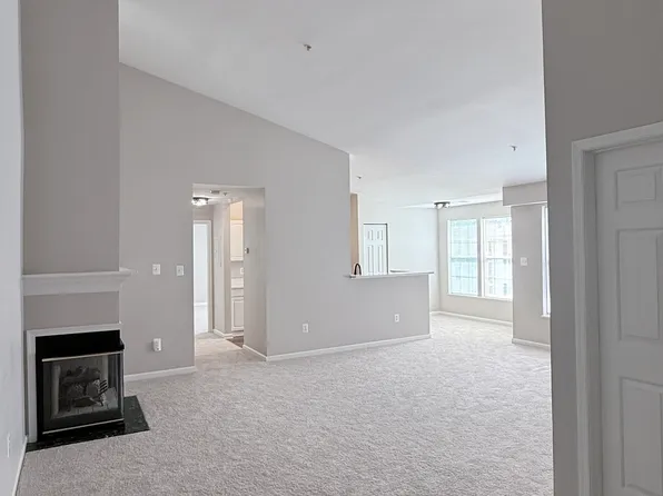 7525 Snowpea Ct Unit K, Alexandria, VA 22306