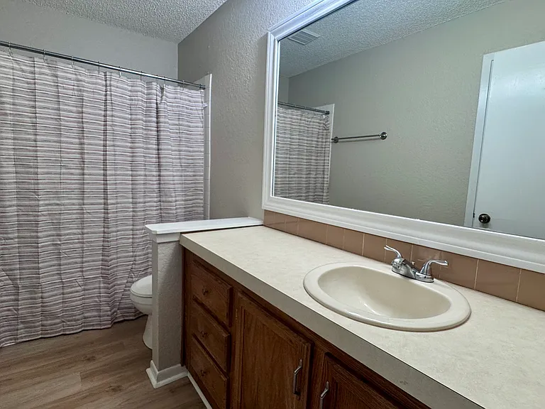 1302 Chapel Creek Rd — Photo 8