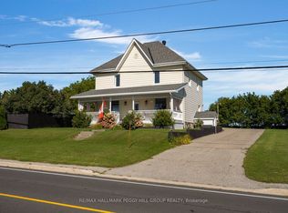 312 Lafontaine Rd W, Tiny, ON L9M0H1