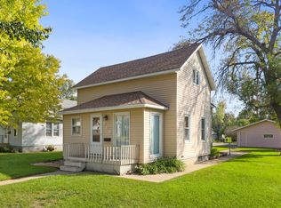 606 N State St, Aberdeen, SD 57401