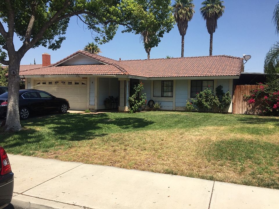 2nd image of 12029 Dressage Ln