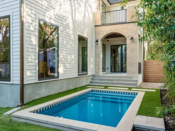 404 W 55th 1/2 St, Austin, TX 78751