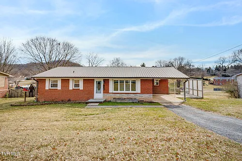 606 Pine Ridge Rd Photo 1