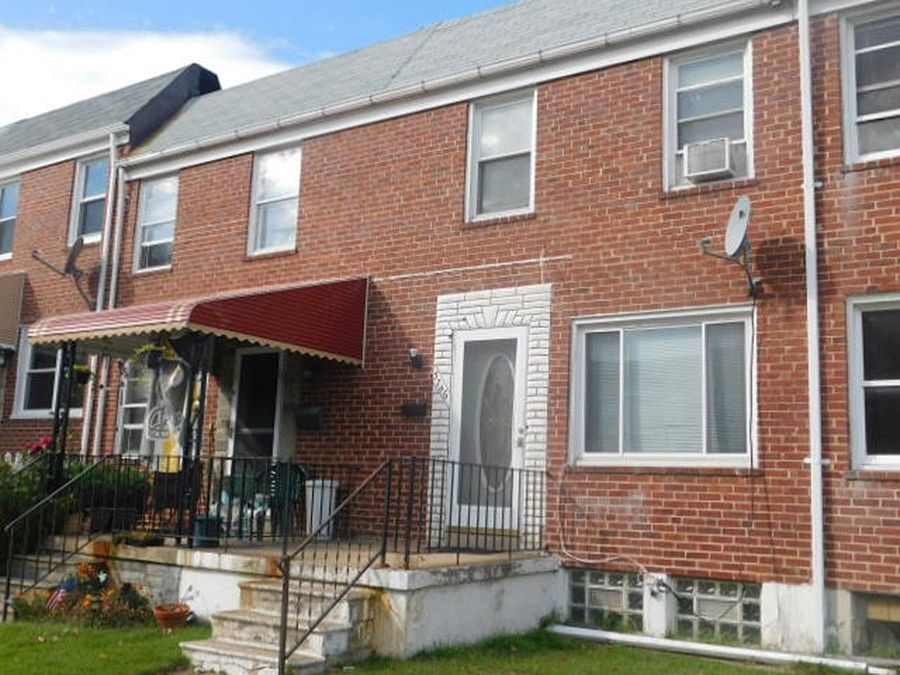 2nd image of 3746 Elmora Ave