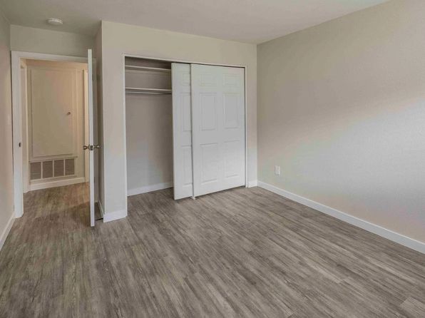 500 Manhattan Dr APT B1