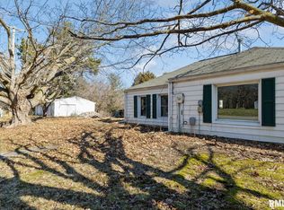 138 Us Highway 150, Alpha, IL 61413