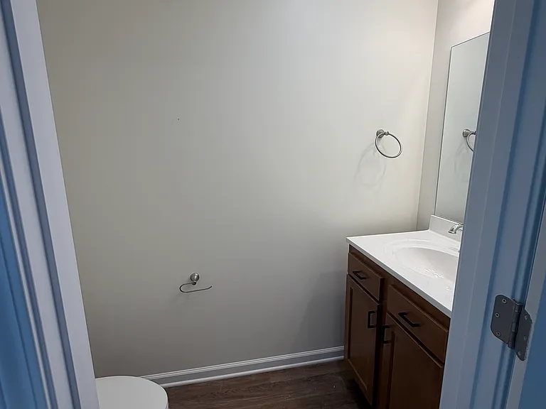Downstairs 1/2 Bathroom
