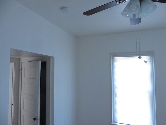 5th image of 2239 Williams St