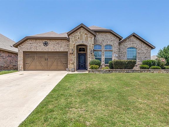 3rd image of 681 Plum Dr
