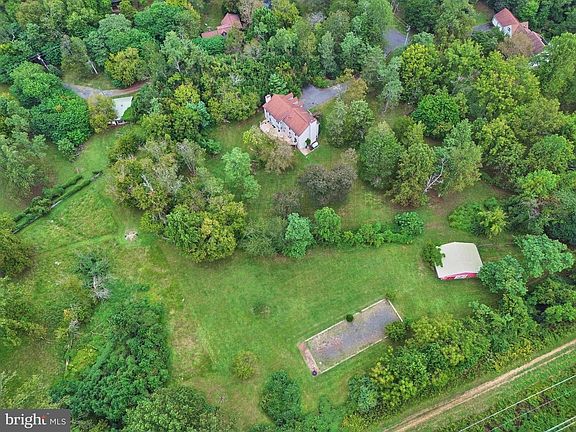 4th image of 5360 Winfield Rd