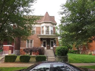 5580 Page Blvd, Saint Louis, MO 63112