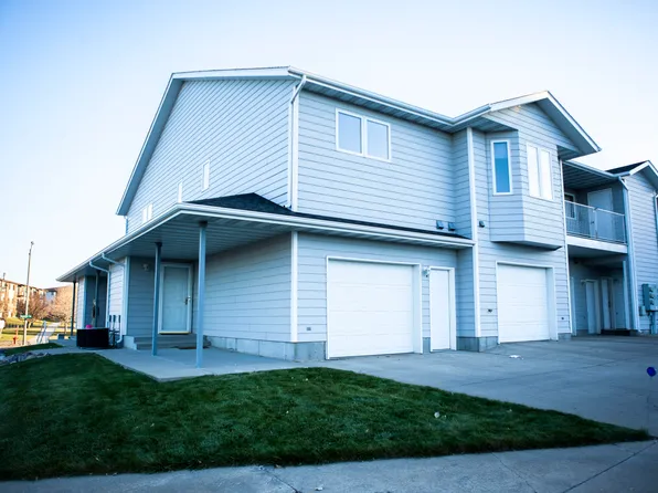 1634 Mapleton Ave, Bismarck, ND 58503
