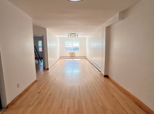 24044 68th Ave #1, Little Neck, NY 11362