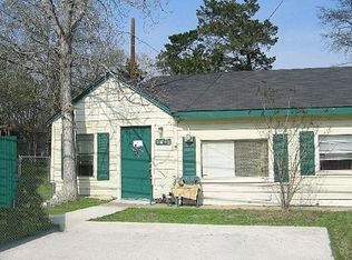 814A S Gordon St, Bryan, TX 77802