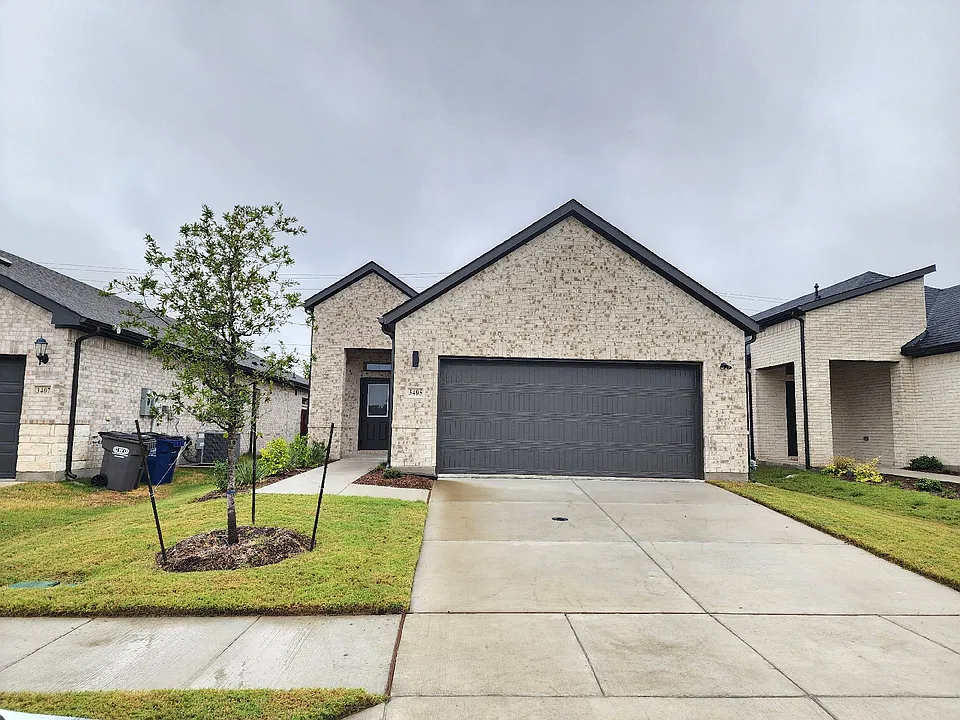 3405 High Valley Dr