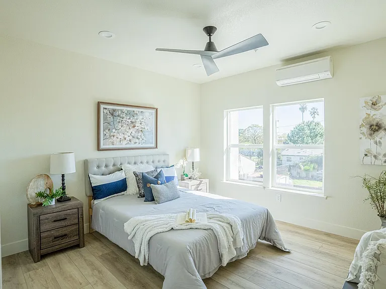 649 Stewart St #201 — Photo 16