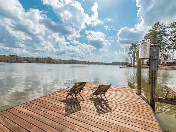 2nd image of 116 Gold Arrow Point