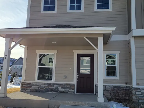 2473 Crown View Dr, Fort Collins, CO