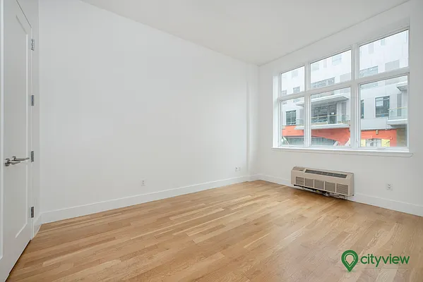 Rented by City View Living | media 9