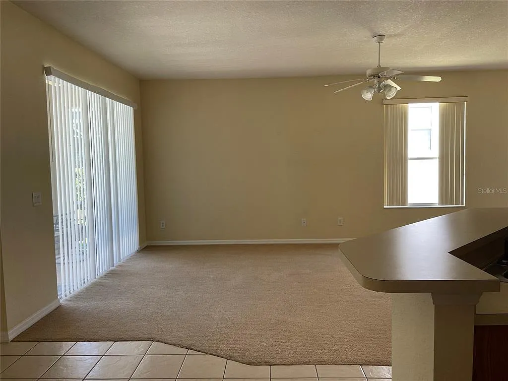 4 bed, 2.0 bath, 1462 sqft, $2,300 — Photo 4