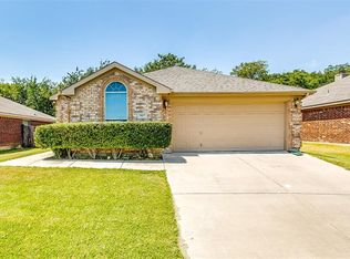 5817 Crowder Dr, Fort Worth, TX 76179