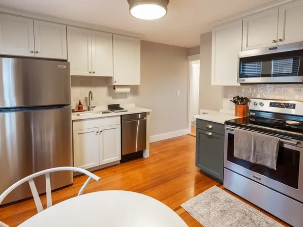133 Court St Floor 3, Plymouth, MA 02360