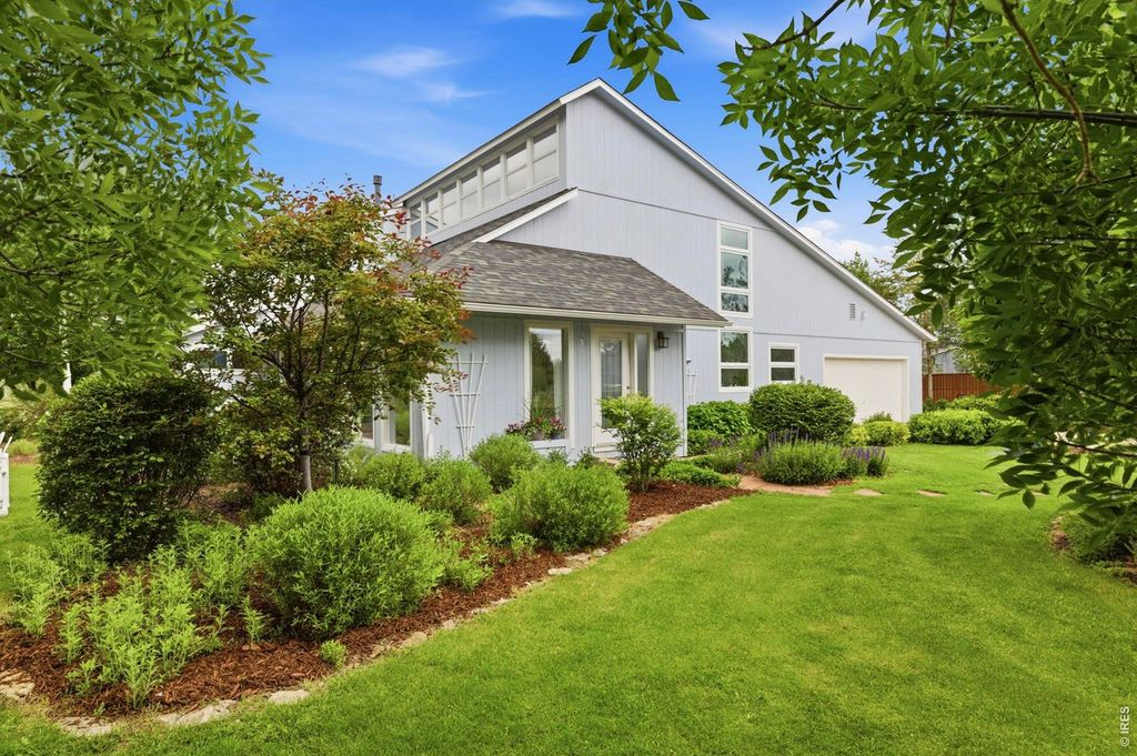 622 Boulder Cir