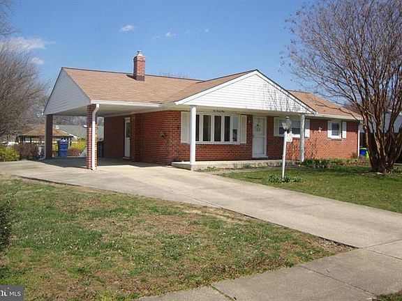 3rd image of 623 Derringer Dr