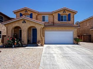 10221 Susan Ave, Hesperia, CA 92345