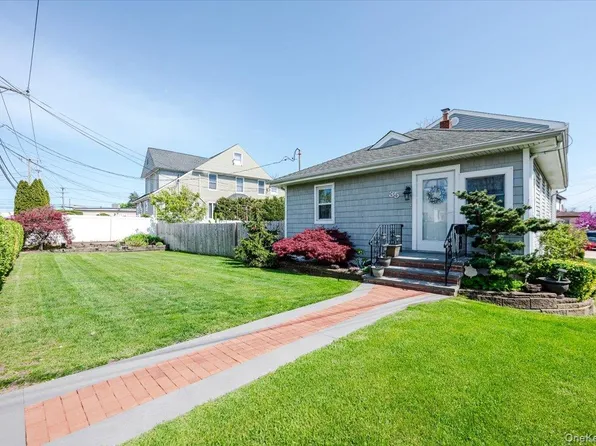 35 Healy Avenue, Inwood, NY 11096