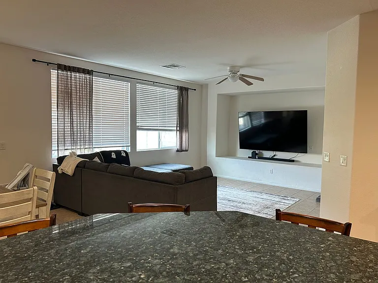 5832 Vista Luna St — Photo 11
