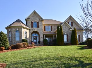 5004 Robdot Dr, Oak Ridge, NC 27310