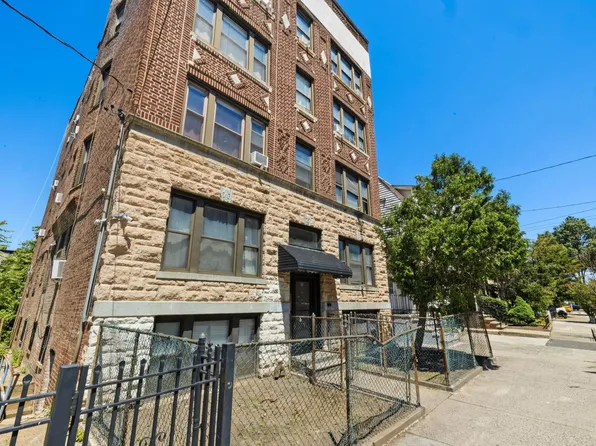 81 Romaine Ave #2, Jersey City, NJ 07306