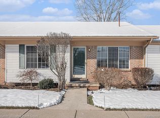 419 Ewell St, Romeo, MI 48065