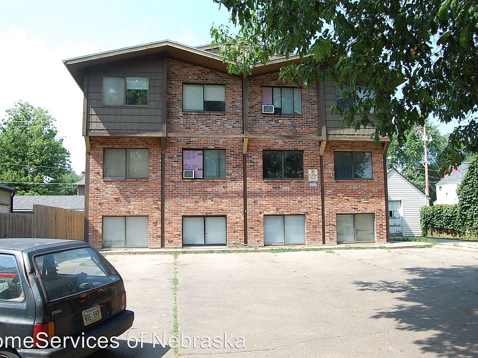 1st image of 1616 E St APT 5