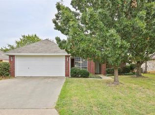 1016 Bayfield Dr, Denton, TX 76209