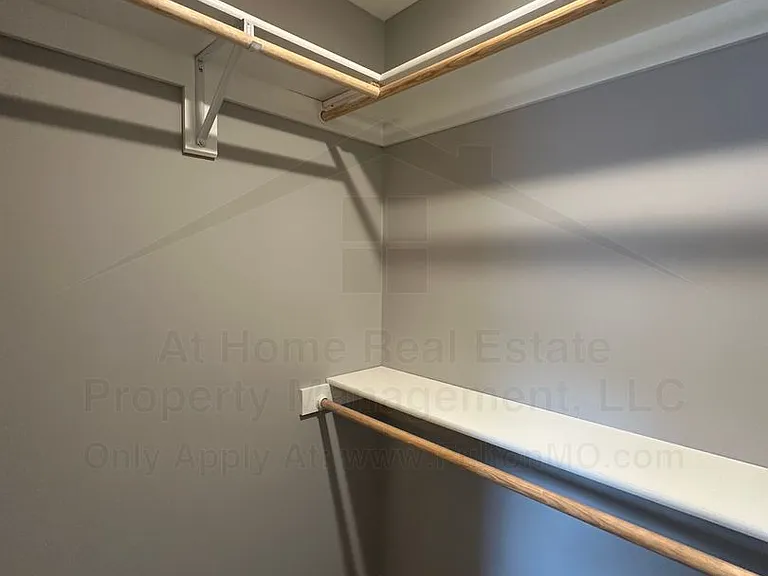 2620 N Bluff St #102 — Photo 25