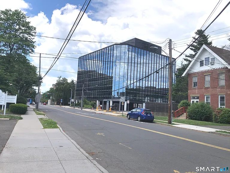 20 Hoyt St #4 — Photo 15