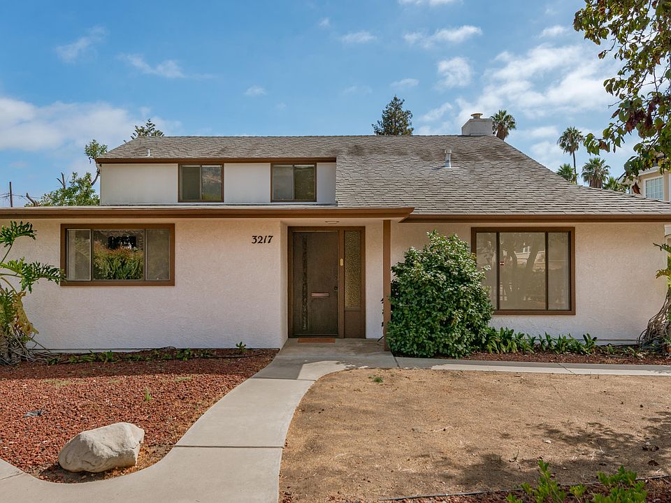1st image of 3217 Calle Mariposa