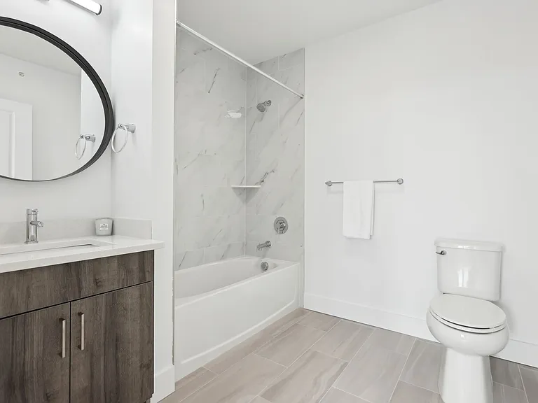 Astor by Gomes — Photo 15