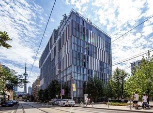 50 McCaul St #1208, Toronto, ON M5T 0B6