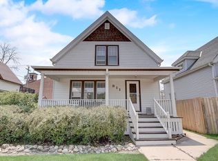 811 Michigan Ave, South Milwaukee, WI 53172