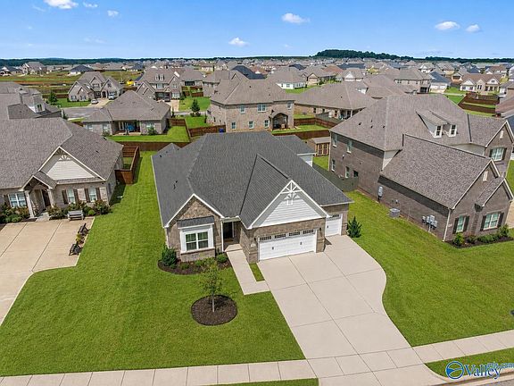 3rd image of 112 Nuckolls Ln