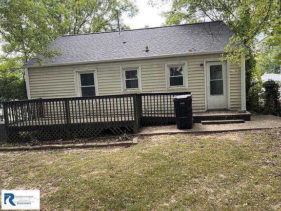 2nd image of 1482 Myrtle Ave
