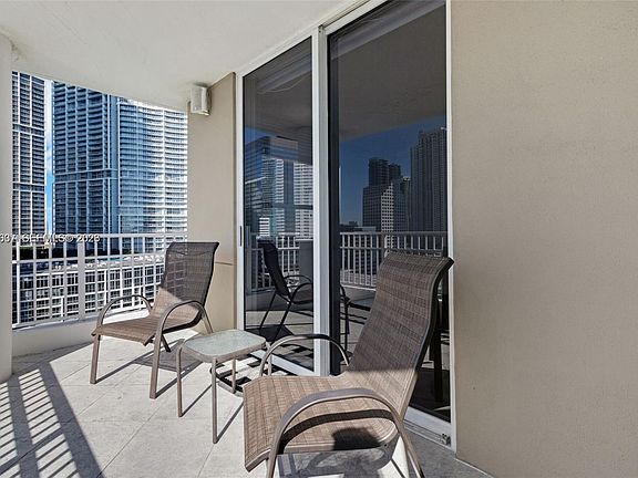 5th image of 701 Brickell Key Blvd APT 2103