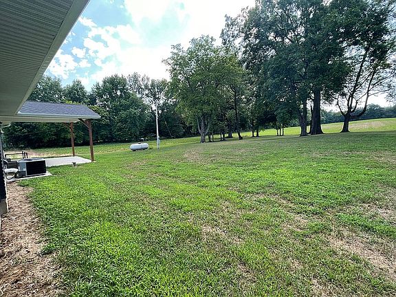 5th image of 628 County Road 327
